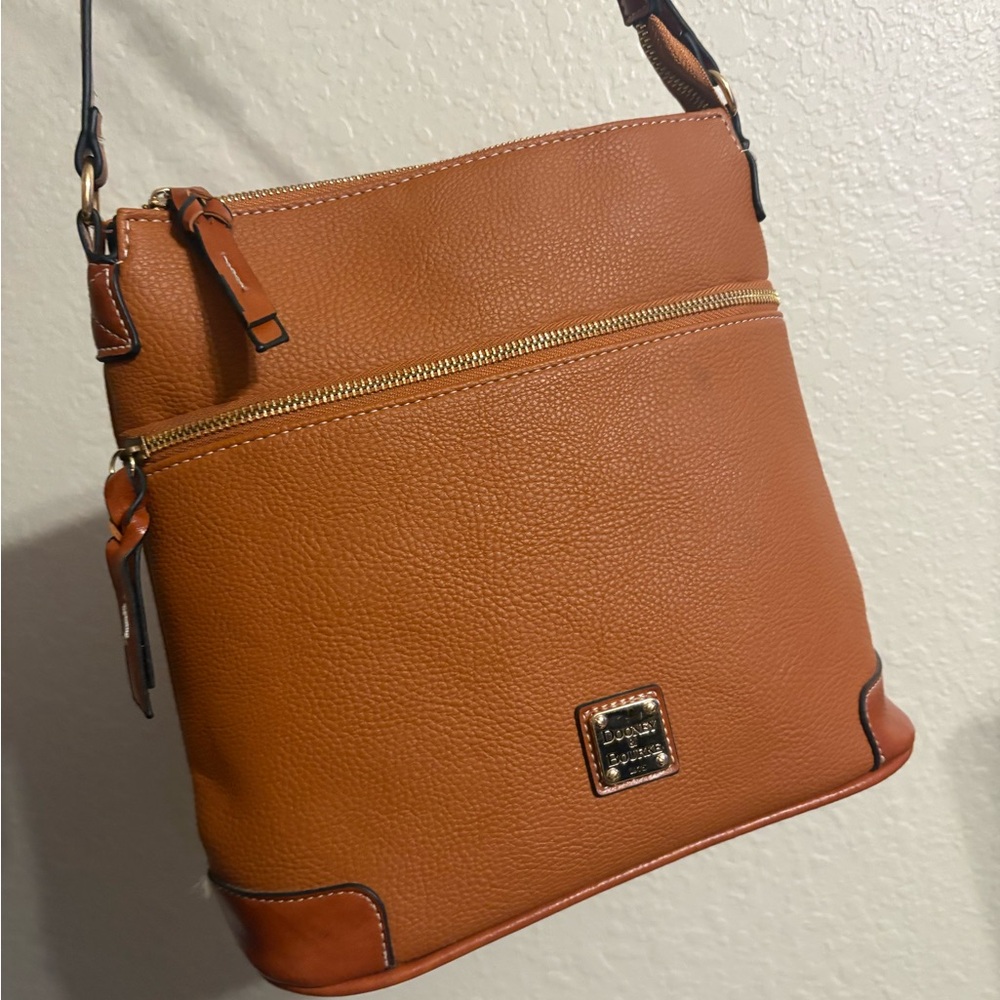Dooney & Bourke Brown Leather Crossbody Boho Indie Shoulder Bag